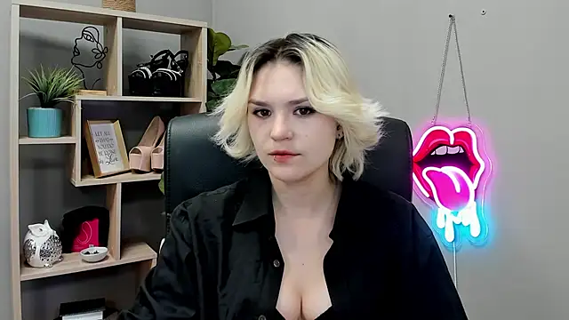 Chatroom XXX en direct de SweetLilyxo