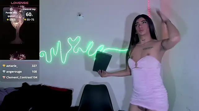 Chat +18 de Kaomy_ ao vivo
