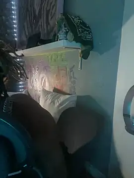 DaeDotFrankyLoko webkamerás műsora
