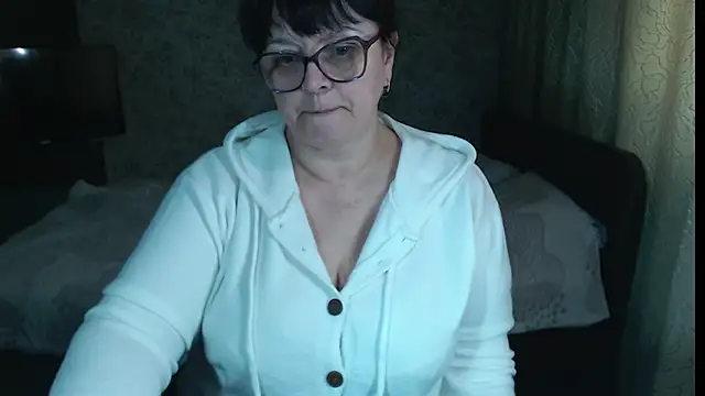 Chatroom XXX en direct de BrandiOhNight