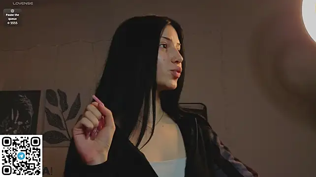 XXX chat uživo modela Krisss_Kiss54