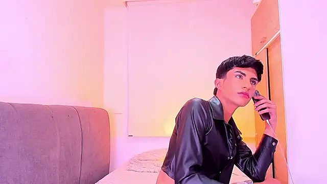Erick_Velveth Live XXX-chat