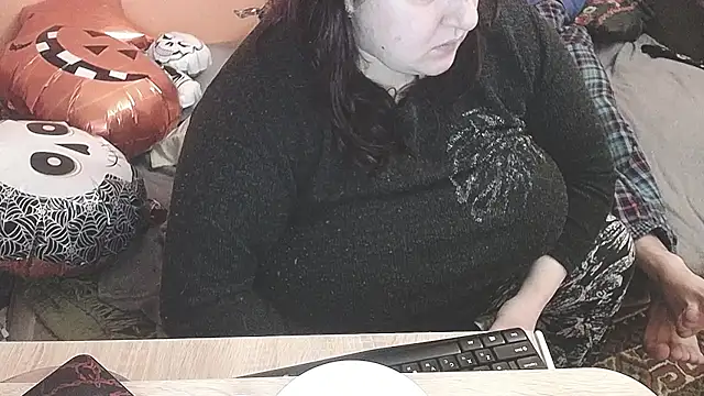 lisa_Black00 Adlı Modelin Canlı XXX Sohbeti