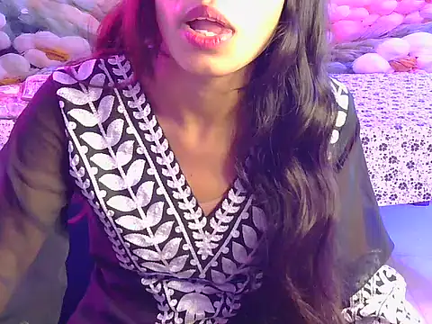 Yours-shreyaのライブXXXチャット