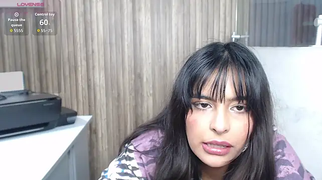 ShantalBr Pertunjukan Webcam