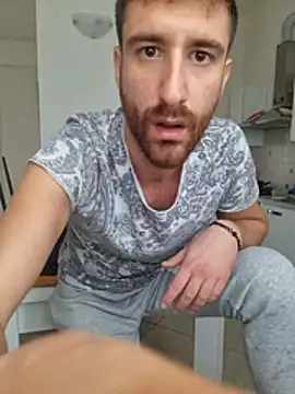 simo1097 live XXX chat