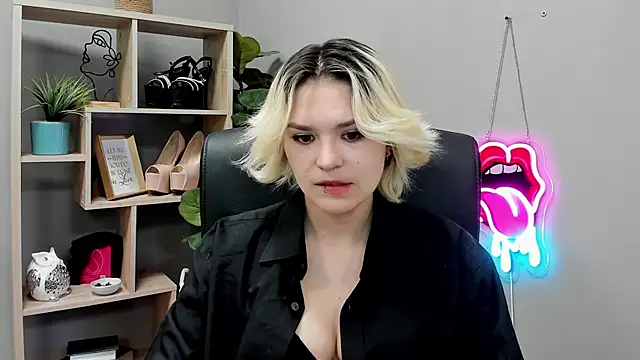 Chat XXX ao vivo de SweetLilyxo