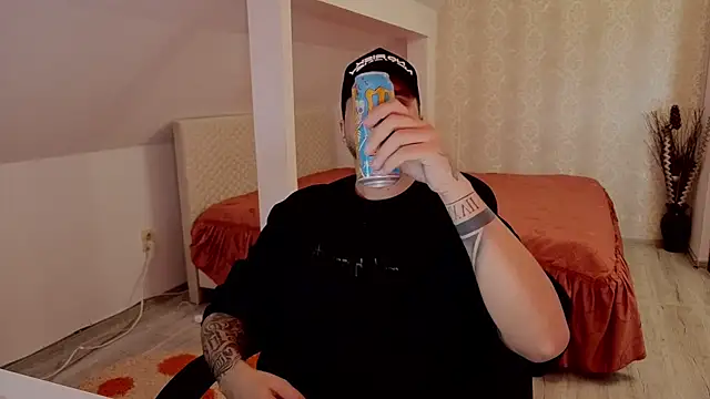 LoganStroud Chat XXX in diretta