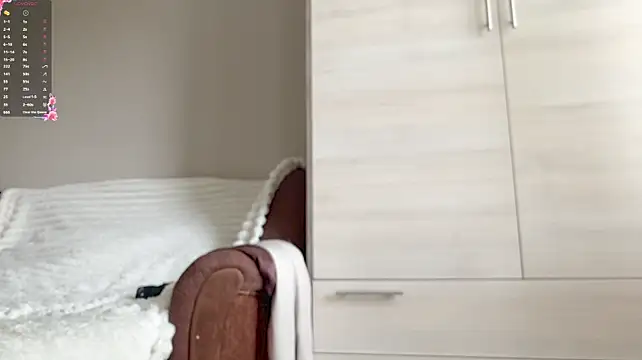 הופעת וובקאם של ShavondaMulrenin