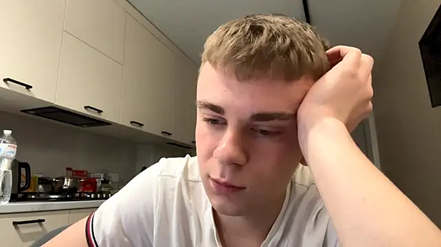 Онлайн чат XXX SoloFury