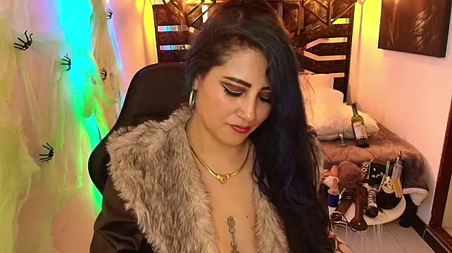 XXX chat uživo modela scarleth_blue