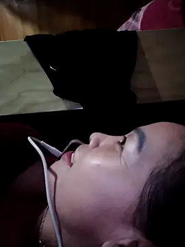cumgirl1のウェブカメラショー
