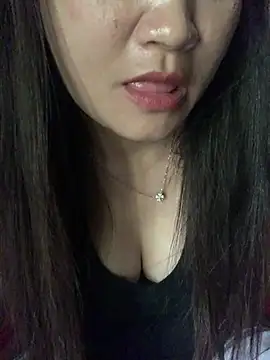 dgggg12345 라이브 XXX 채팅