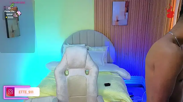 Ette_Star – Naživo XXX chat