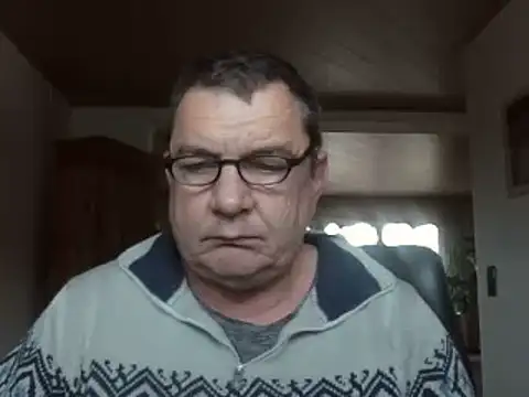 Nobbie444 Live XXX Chat