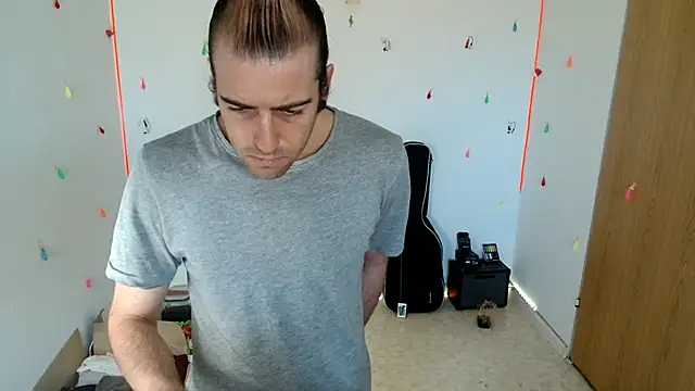 hei_69 Chat XXX live