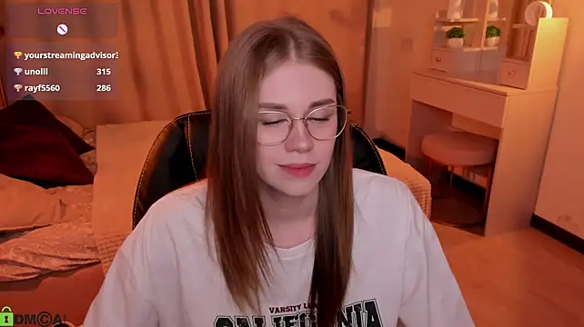 צ'אט XXX בשידור חי של Alison_Doody