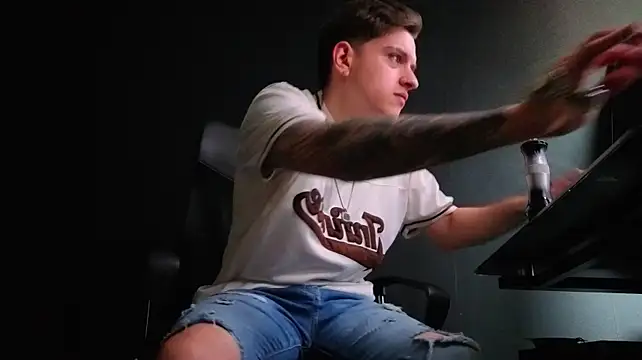 FelixStarkk Live XXX-chat