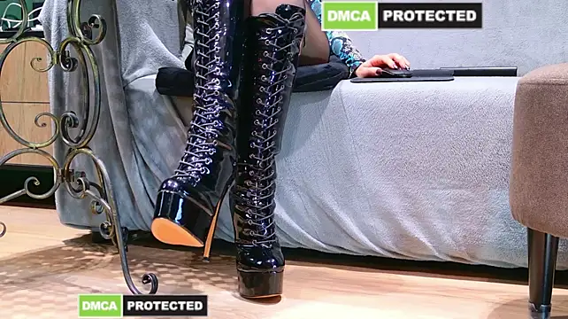 KimDomme's Live XXX Chat