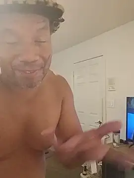 XXX chat uživo modela pimpdaddy4ever
