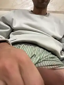 hakilka2 Adlı Modelin Canlı XXX Sohbeti