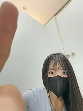 xiao-Lin Adlı Modelin Canlı XXX Sohbeti