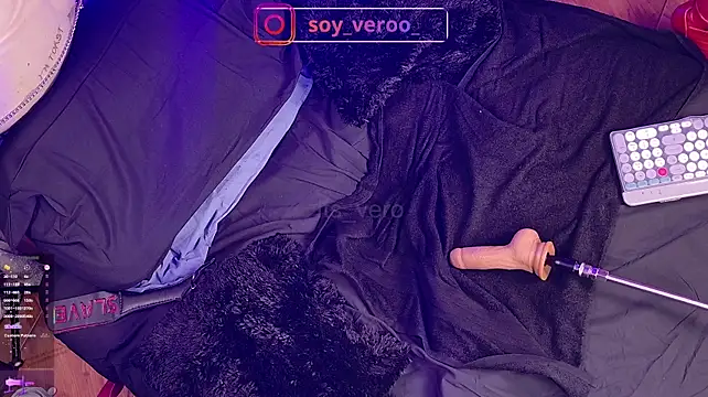 Its_vero Adlı Modelin Canlı XXX Sohbeti