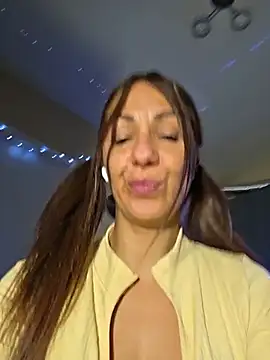 LeticiaWoods XXX чат на живо