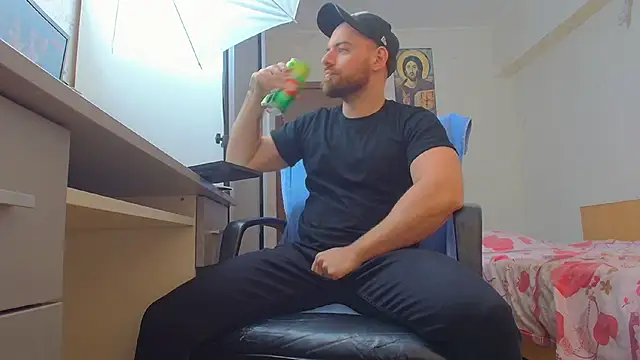 XXX chat uživo modela Ryanstone_