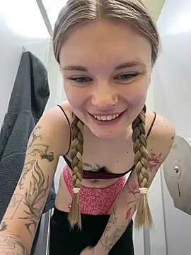 Živý XXX chat -MiaKitty