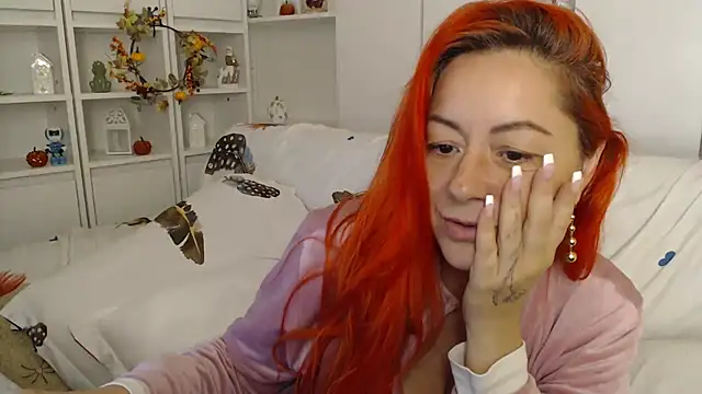_karolynesyera_のライブXXXチャット