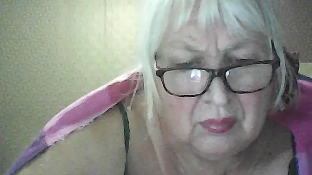 Chat +18 de Alexia64231 ao vivo
