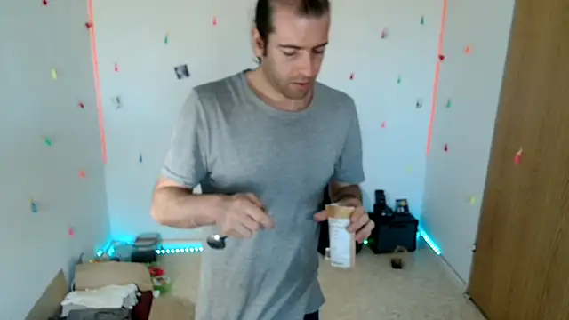 hei_69 Chat XXX live