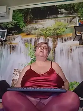QueenPammy1 Chat XXX in diretta