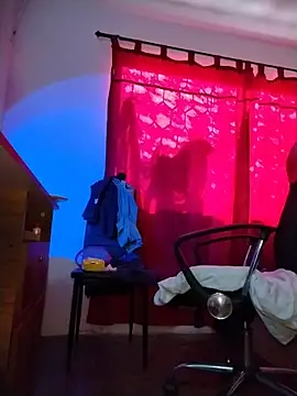 BadboyX333 网络视讯表演