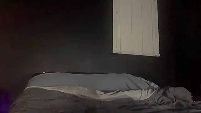 hungandcloudy – Naživo XXX chat