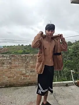 daniel_X18X – Naživo XXX chat