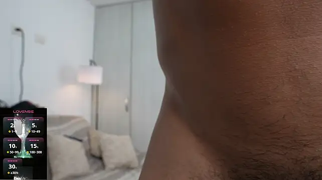 Paradise_boy__ Adlı Modelin Canlı XXX Sohbeti
