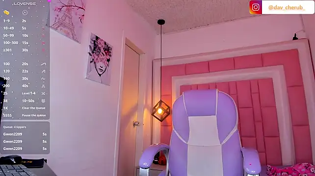 XXX chat uživo modela cherub_