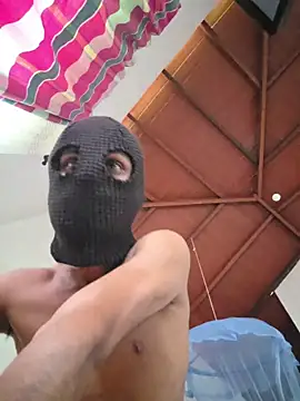 دردشة UR_skinny_boy الجنسية المباشرة