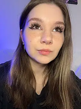 PumaShyXD Chat XXX in diretta