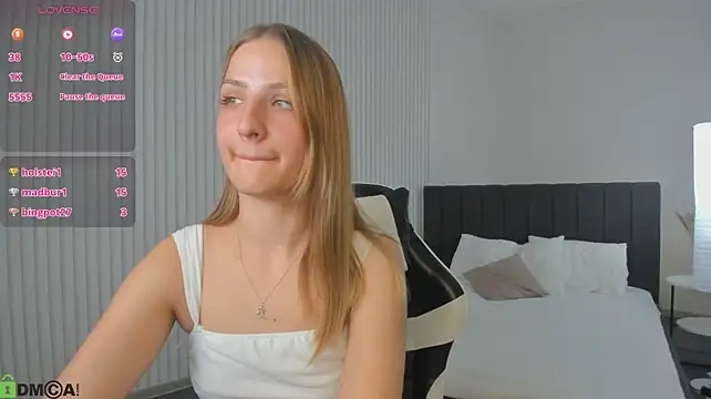XXX chat uživo modela Luna_Vibee