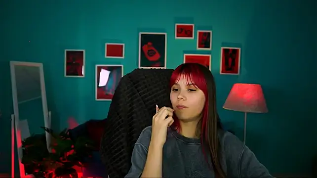 XXX chat uživo modela EvaThopson