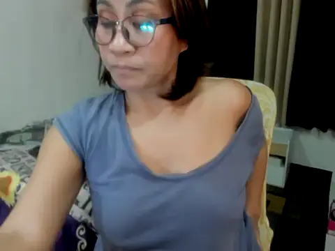 แชท XXX สดของ sweetkaley