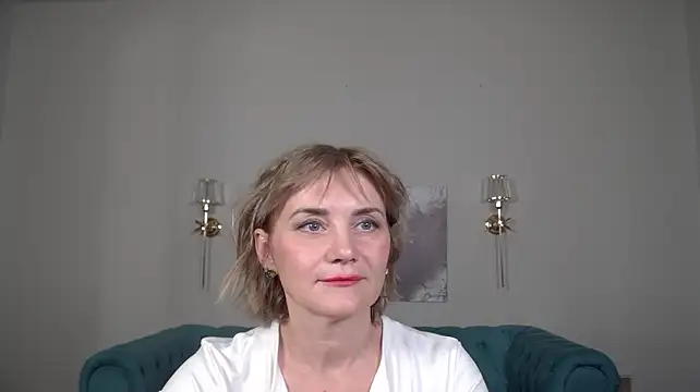 Chat XXX en directo de AdeleRocher