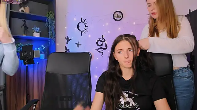 caroline_honeyy 现场XXX聊天