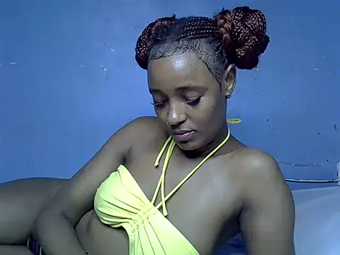 Chat XXX en directo de Slim_shy