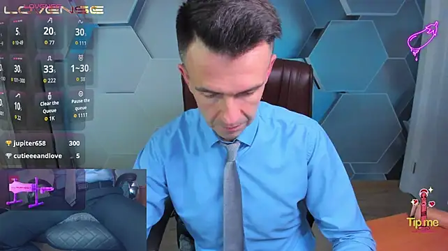 SteveTiger – Naživo XXX chat