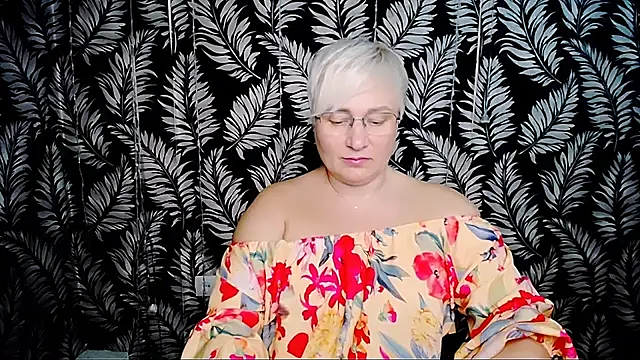 Živý XXX chat Olivia_playful