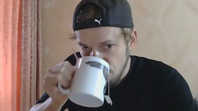 XXX chat uživo modela frama666